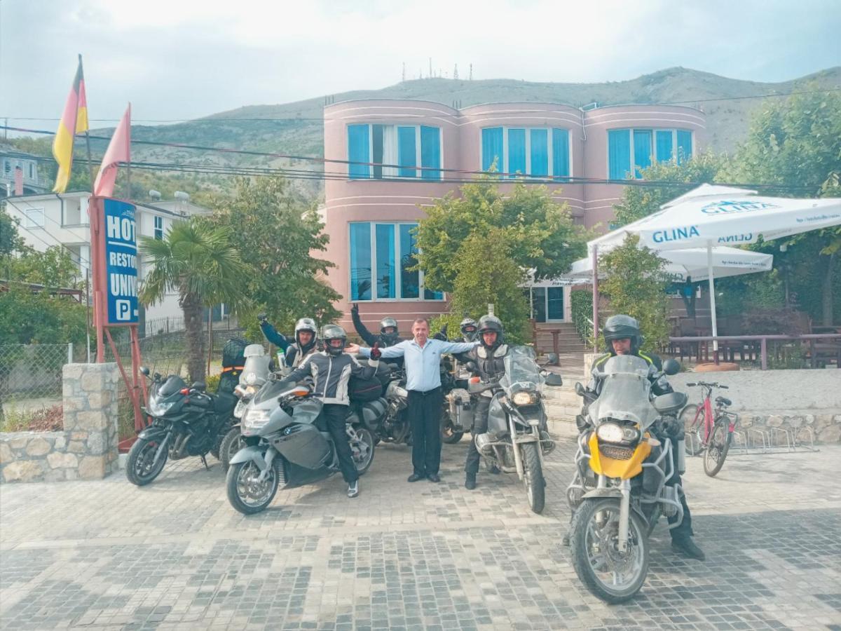 Hotel Restaurant Univers Shkodra Kültér fotó
